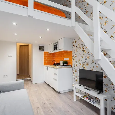 Apartment The Right Choice *