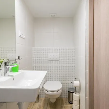 Apartment The Right Choice *