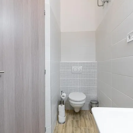 The Right Choice * Budapeszt