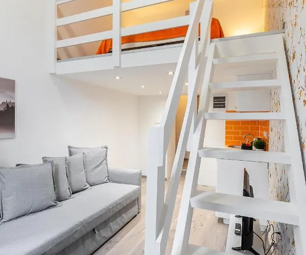 Apartment The Right Choice *