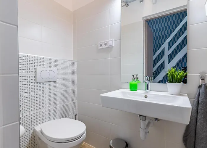 Apartment The Right Choice *