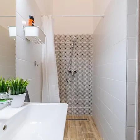 The Right Choice * Budapest